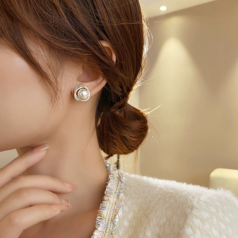 Golicc Spiral Women's Fancy Pearl Stud Earrings